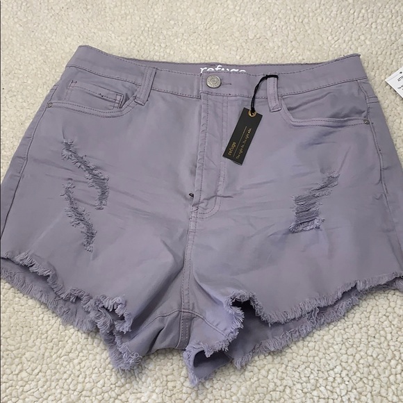 refuge Pants - NWT Refuge high rise cheeky  frayed shorts sz12